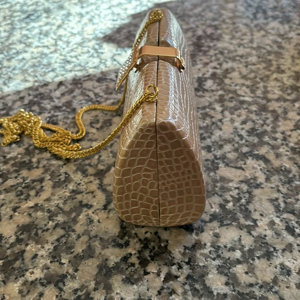 Hard shell Evening Bag Gold Alligator pattern rhizome clasp